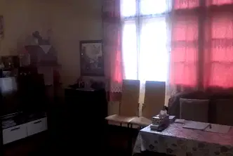 Етаж от къща в Русе, Център