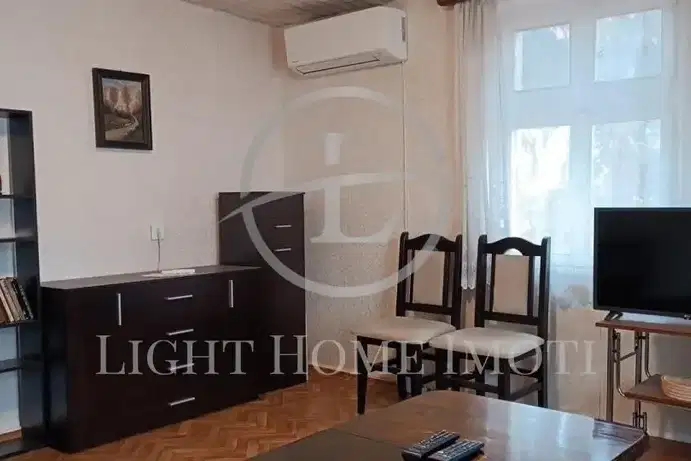 Floor of House in Plovdiv, Centyr