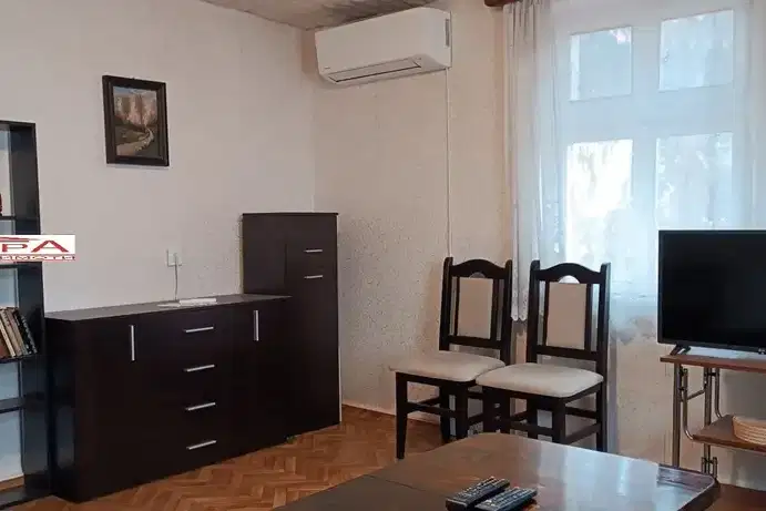 Етаж от къща в Пловдив, Център