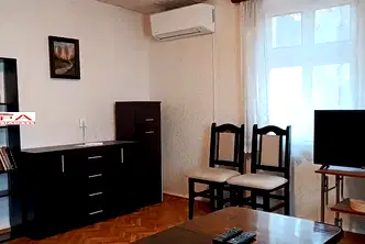 Етаж от къща в Пловдив, Център