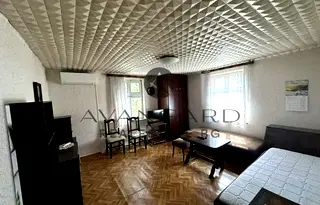 Етаж от къща в Пловдив, Център