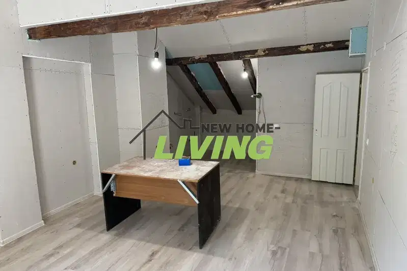 Floor of House in Plovdiv, Centyr