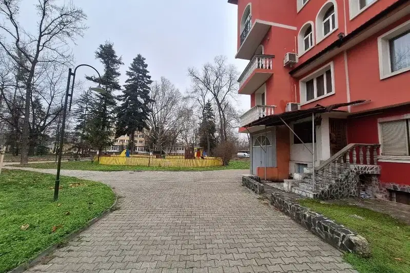 Етаж от къща в Кюстендил, Център
