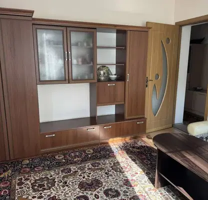 Photo 5 — Floor of House in Sofiya, Centyr