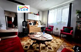 Етаж от къща в Търговище, Център