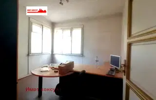 Етаж от къща в Пловдив, Център