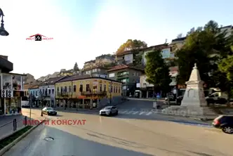 Етаж от къща във Велико Търново, Център