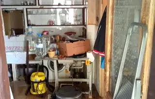 Етаж от къща в Ловеч, Червен бряг