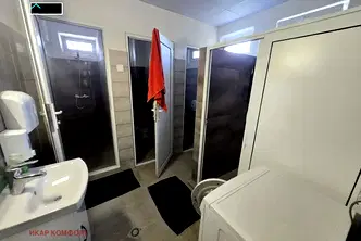 Етаж от къща в Русе, Цветница
