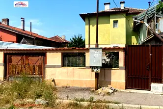 Етаж от къща в Перник, Димова махала