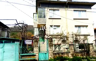 Етаж от къща в Шумен, Дивдядово