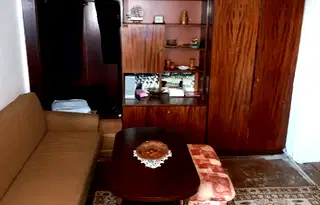 Етаж от къща в Шумен, Добруджански