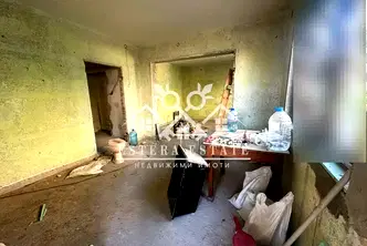 Етаж от къща в Шумен, Добруджански