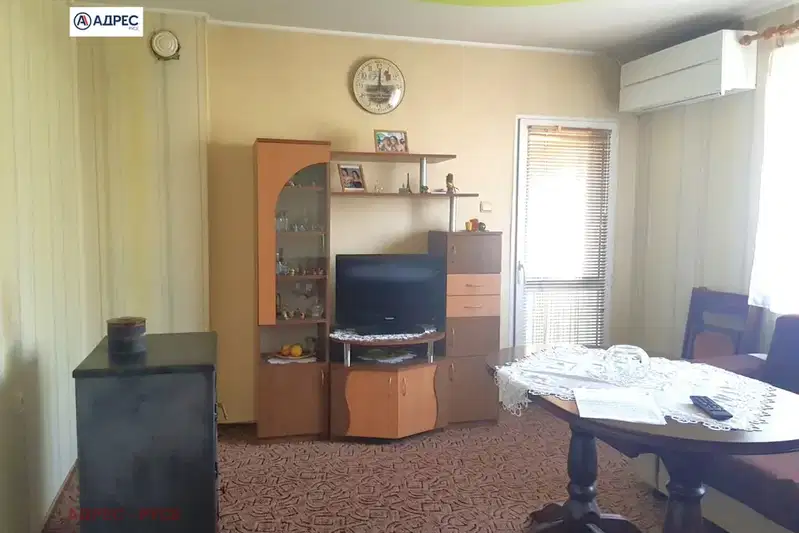 Етаж от къща в Русе, Дружба 2