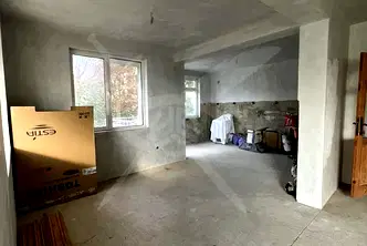 Етаж от къща във Варна, Галата