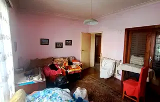 Етаж от къща в София, Гоце Делчев