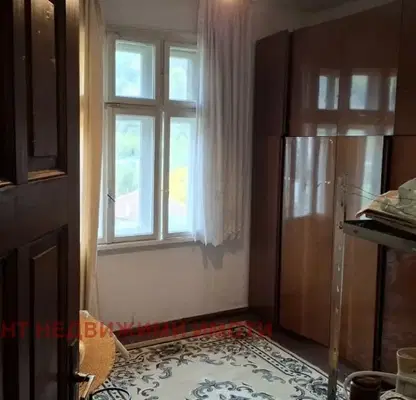Снимка 3 — Етаж от къща в Габрово, Хаджицонев мост