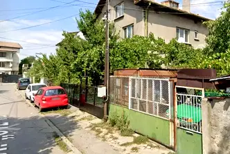 Етаж от къща в София, Христо Ботев