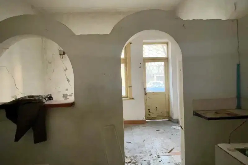 Floor of House in Pazardjik, Idealen Centyr
