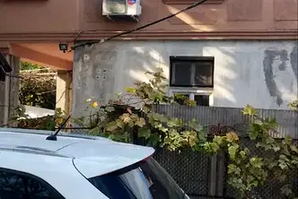 Етаж от къща в Пазарджик, Идеален център