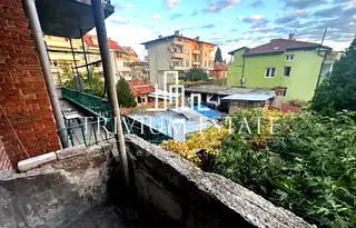 Етаж от къща в Пловдив, Каменица 1