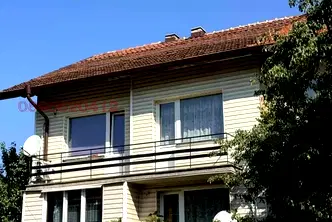 Етаж от къща в Перник, Клепало