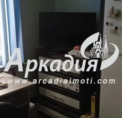Снимка 4 — Етаж от къща в Пловдив, Кършияка
