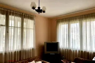 Етаж от къща в Пловдив, Кършияка