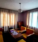 Етаж от къща в Габрово, Младост
