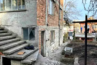 Етаж от къща в Добрич, Пинета