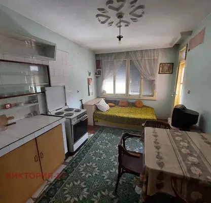 Photo 2 — Floor of House in Plovdiv, Proslav