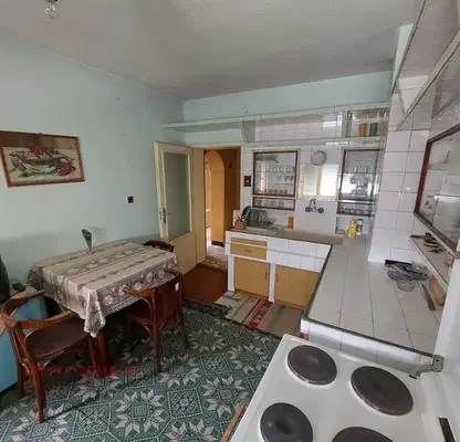 Photo 3 — Floor of House in Plovdiv, Proslav