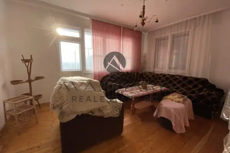 Floor of House in Plovdiv, Proslav
