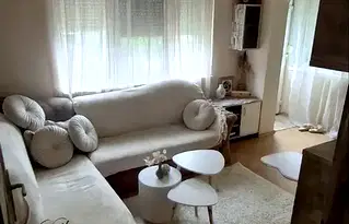 Етаж от къща в Бургас, Сарафово