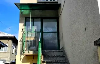 Етаж от къща в Ловеч, Широк център