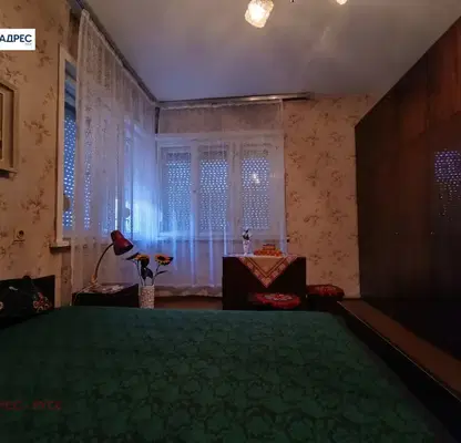 Снимка 3 — Етаж от къща в Русе, Широк център
