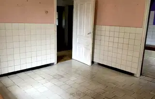 Етаж от къща в Хасково, Училищни