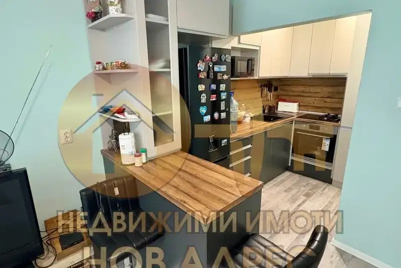 Етаж от къща в Търговище, Вароша