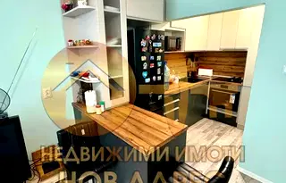 Етаж от къща в Търговище, Вароша