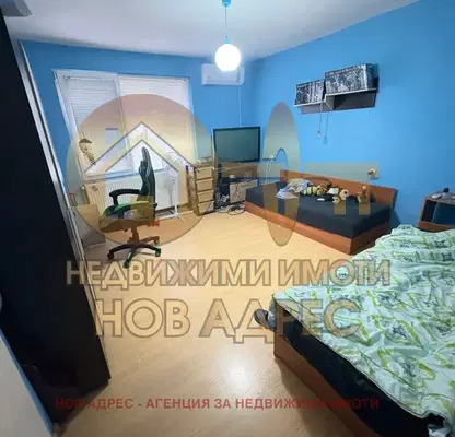 Снимка 5 — Етаж от къща в Търговище, Вароша