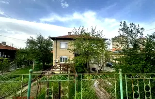 Етаж от къща в Кърджали, Веселчане