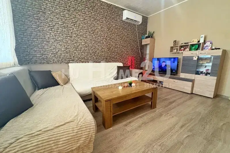 Floor of House in Plovdiv, Zaharna Fabrika