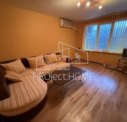 Photo 3 — Floor of House in Oblast Burgas, Aheloi