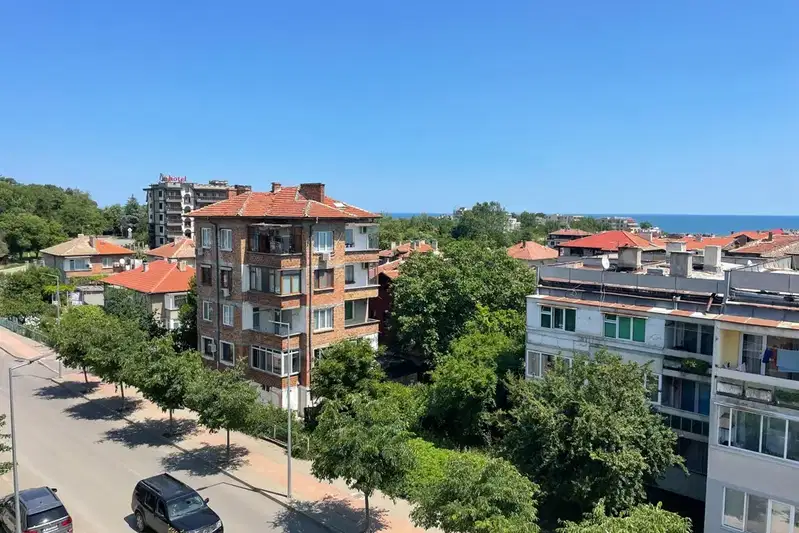 Етаж от къща в Бургас, Царево