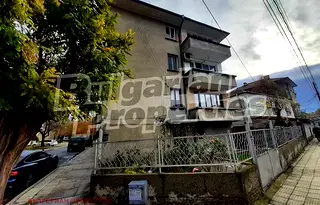 Етаж от къща в Бургас, Карнобат