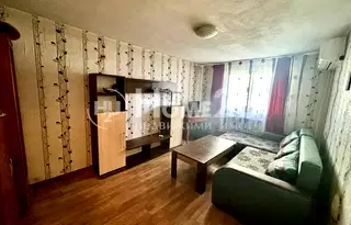 Етаж от къща в Бургас, Карнобат