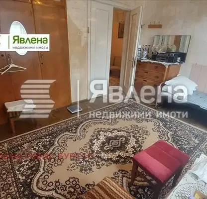 Photo 5 — Floor of House in Oblast Burgas, Pomorie