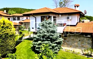 Етаж от къща в Бургас, с. Кошарица