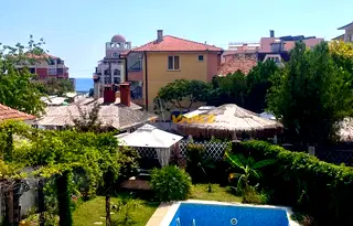 Етаж от къща в Бургас, с. Равда