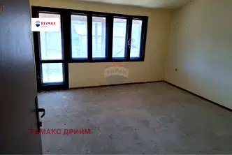 Етаж от къща в Добрич, с. Кранево